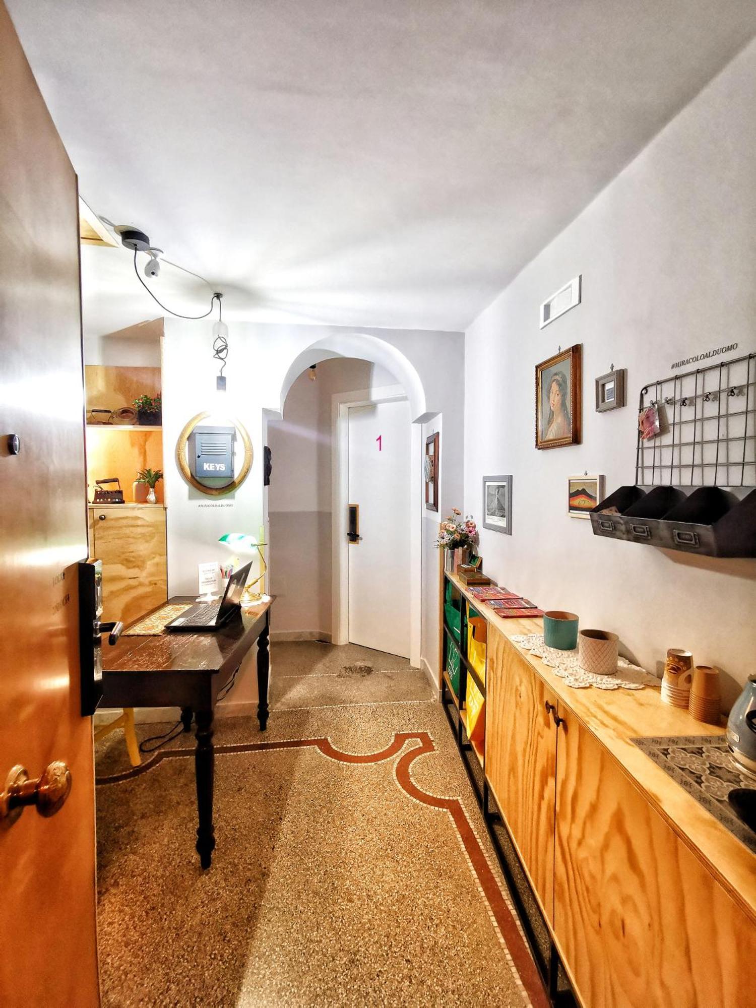 Miracolo Al Duomo Smart Accomodations Naples Exterior photo